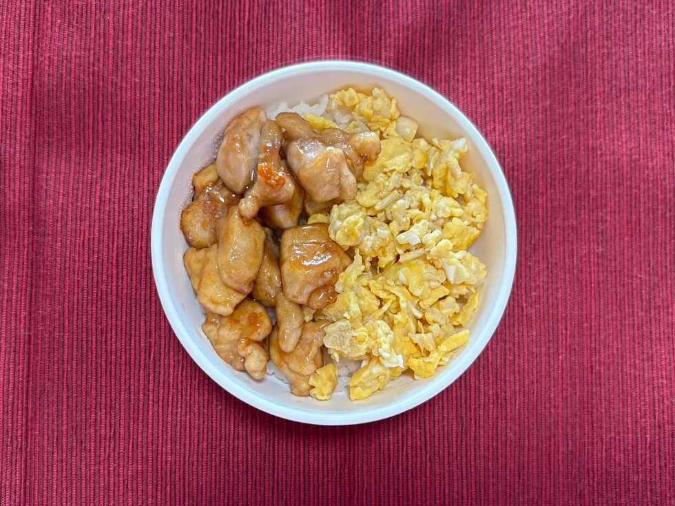 とりタマ丼 | こどもレシピ／0歳から5歳までの離乳食・幼児食レシピ